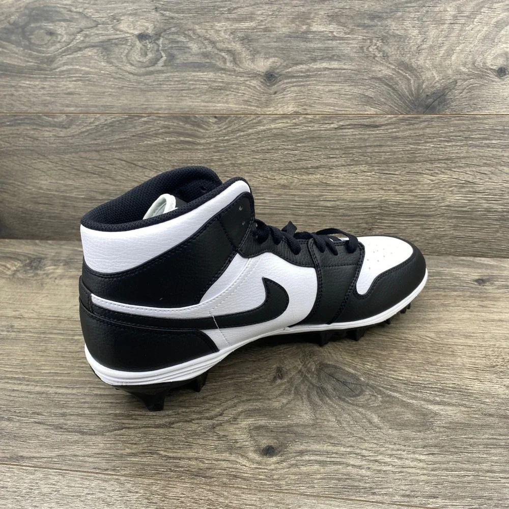 Jordan Air Jordan 1 Mid TD Football Cleat Mens 10.5 Panda Black White FJ6805-100